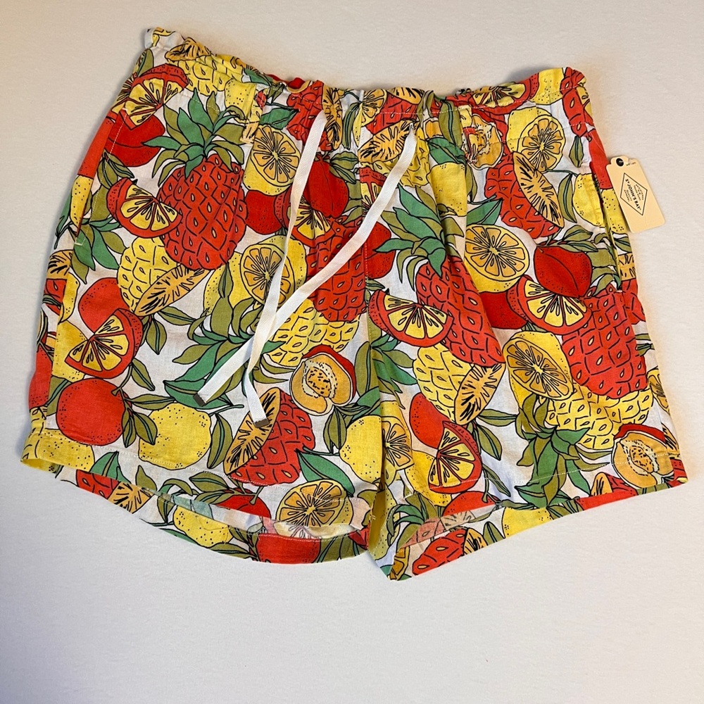 NWT St. John’s Bay Women’s Shorts Fruit Pattern Drawstring XL Linen Blend Indie